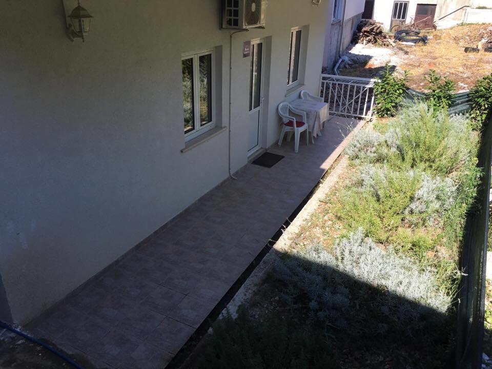 Apartment Villa Nikola บลัตเซ ภายนอก รูปภาพ